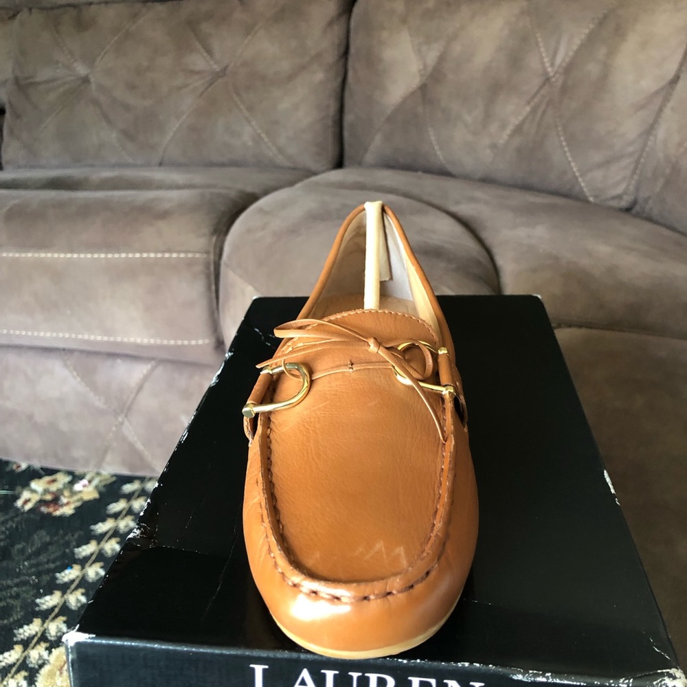 Ladies shoes